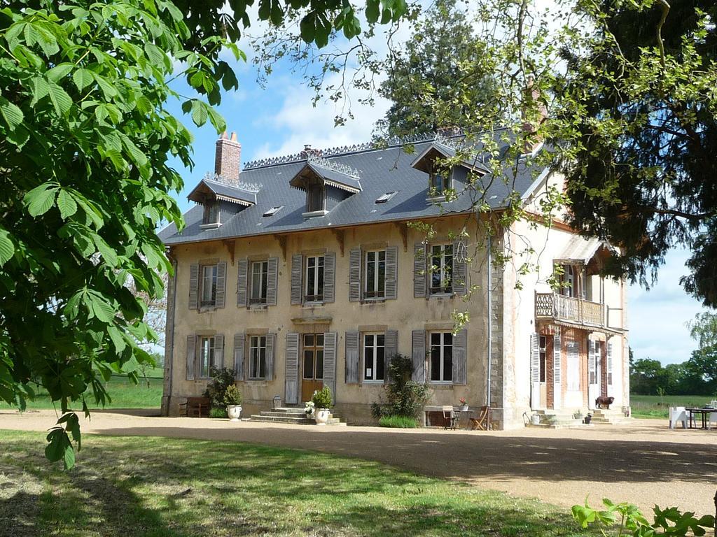 Saint-Saulge Domaine De Savigny Bed & Breakfast エクステリア 写真